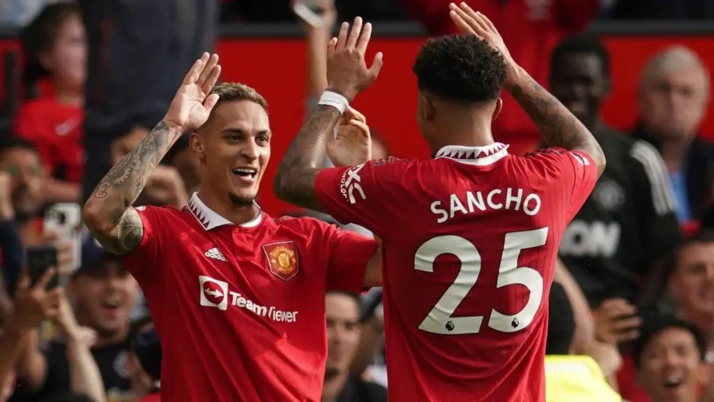Anthony and Jadon Sancho playing together for Man United
