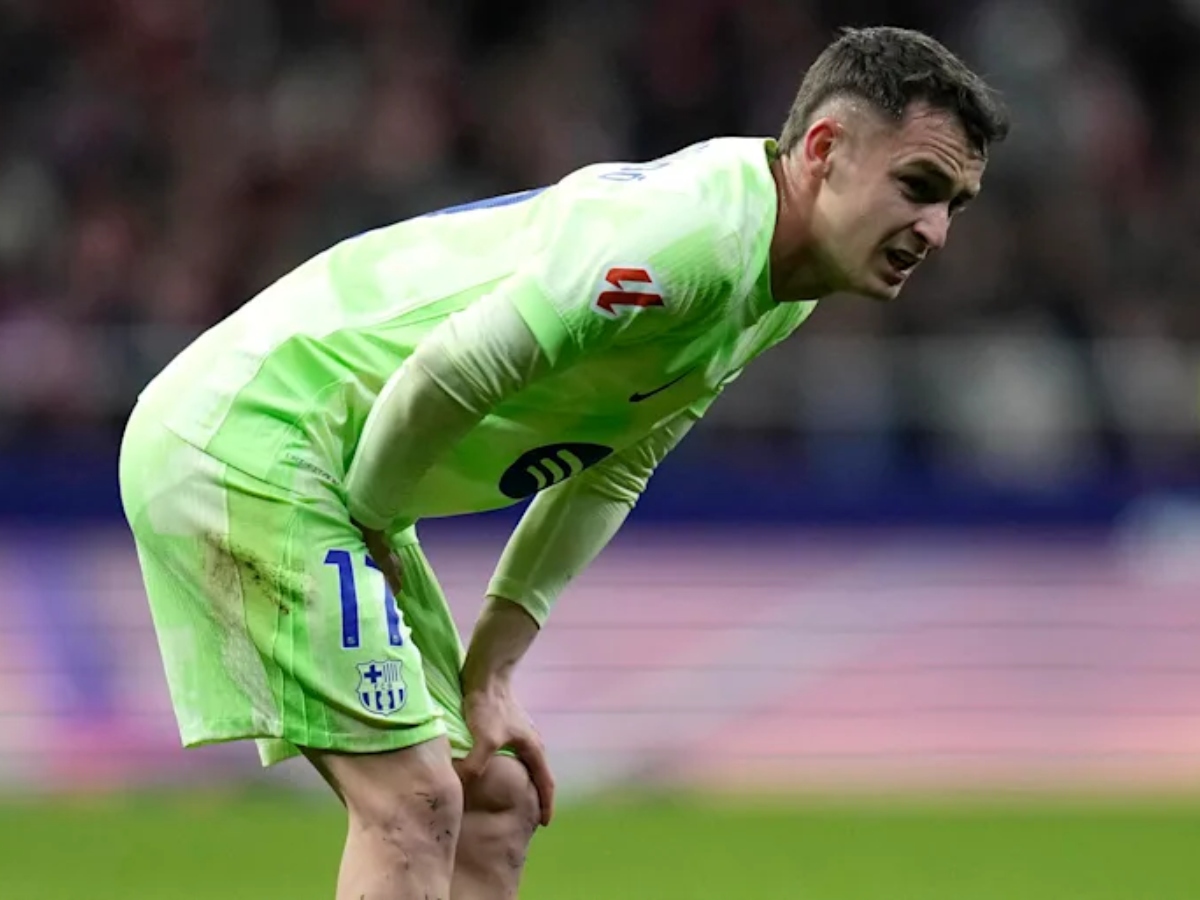 Casado knee injury Barcelona Spain Netherlands