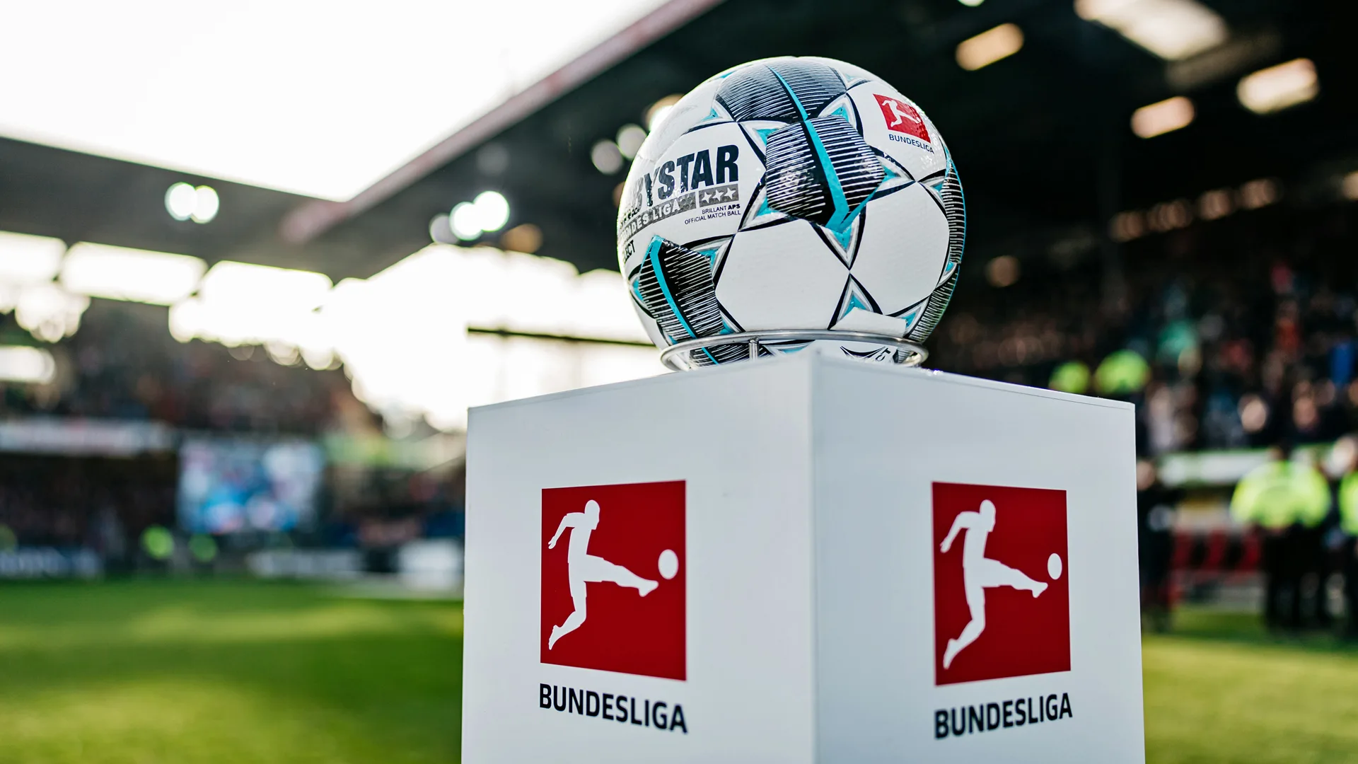 Bundesliga ball