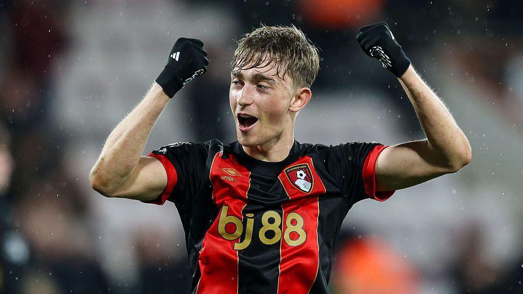 Dean Huijsen completes move to Real Madrid