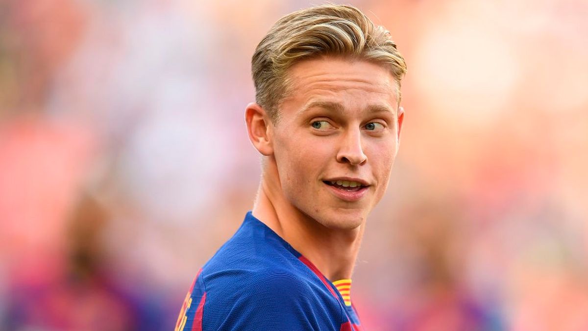 Frenkie de Jong to sign new contract with Barcelona