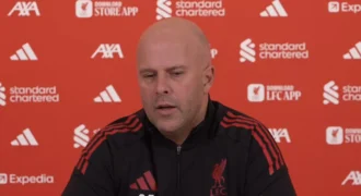 Arne Slot speaking to the press after 4-1 loss to PSV
