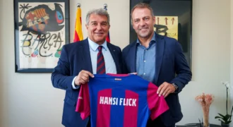 Hansi Flick extends Barcelona deal until 2028