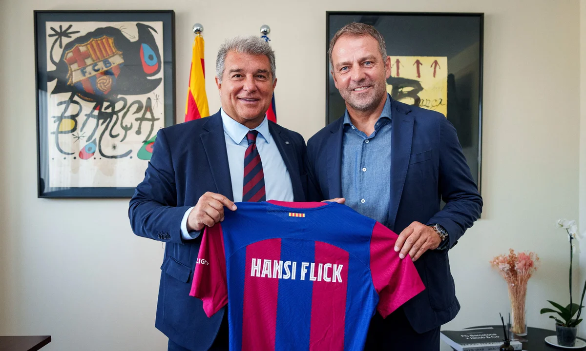 Hansi Flick extends Barcelona deal until 2028
