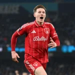 Elliot Anderson signs for man city