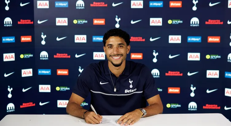 Omar Marmoush signs for Spurs