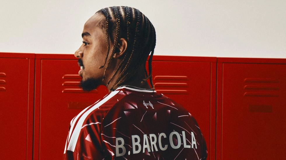 Barcola Shirt No. revealed