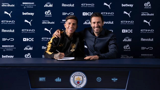 Enzo Fernandez completes man city move from chelsea